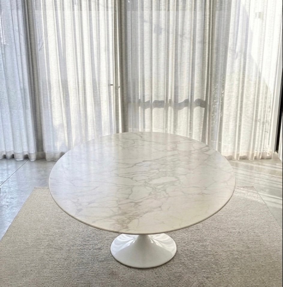 Knoll Saarinen Tulip Table Calacatta, Huis en Inrichting, Ophalen, Overige materialen, Gebruikt, 100 tot 150 cm