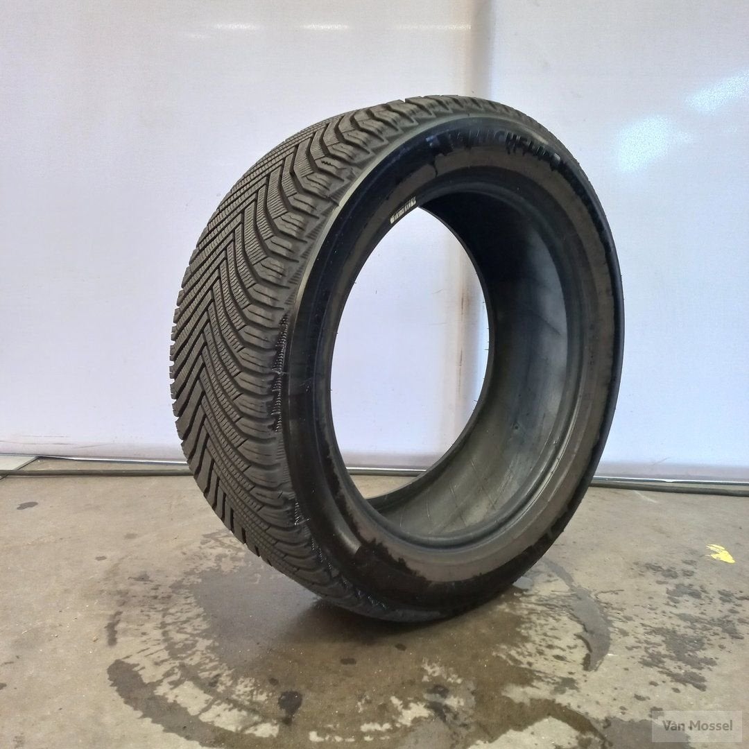 Michelin Alpin 7 215/50/R17 95V, Autos : Pièces & Accessoires, 215 mm, 4 Saisons, Véhicule de tourisme, -