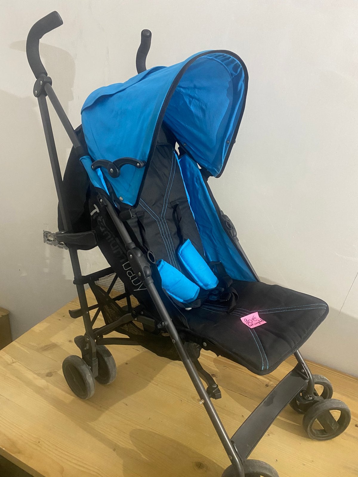 Buggy plooibaar, Ophalen, Zo goed als nieuw