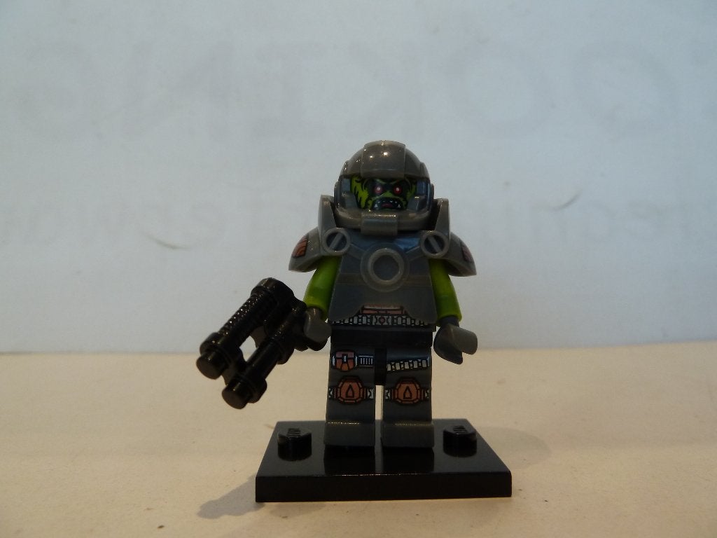 Lego Collectible Minifiguur Series 9 col09-11 Alien Avenger, Complet, Lego, Comme neuf, Minifigurine