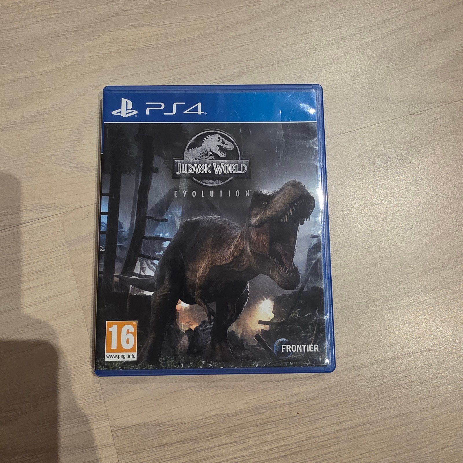 Jurassic World Evolution (PS4), Games en Spelcomputers, Ophalen, Simulatie, Vanaf 16 jaar