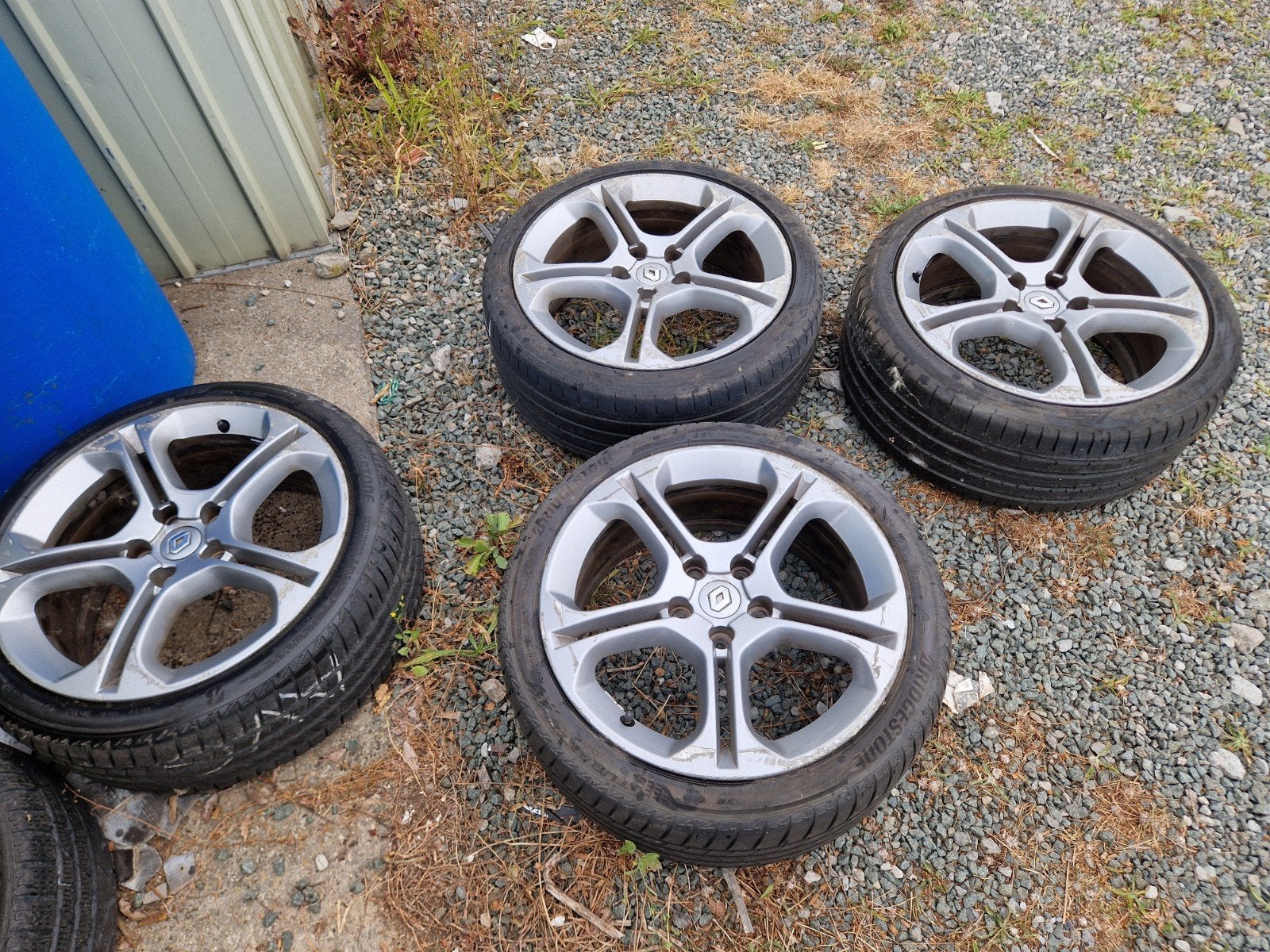 Jantes et pneux renault 18 pouces, 18 pouces, 225 mm, Jante(s)
