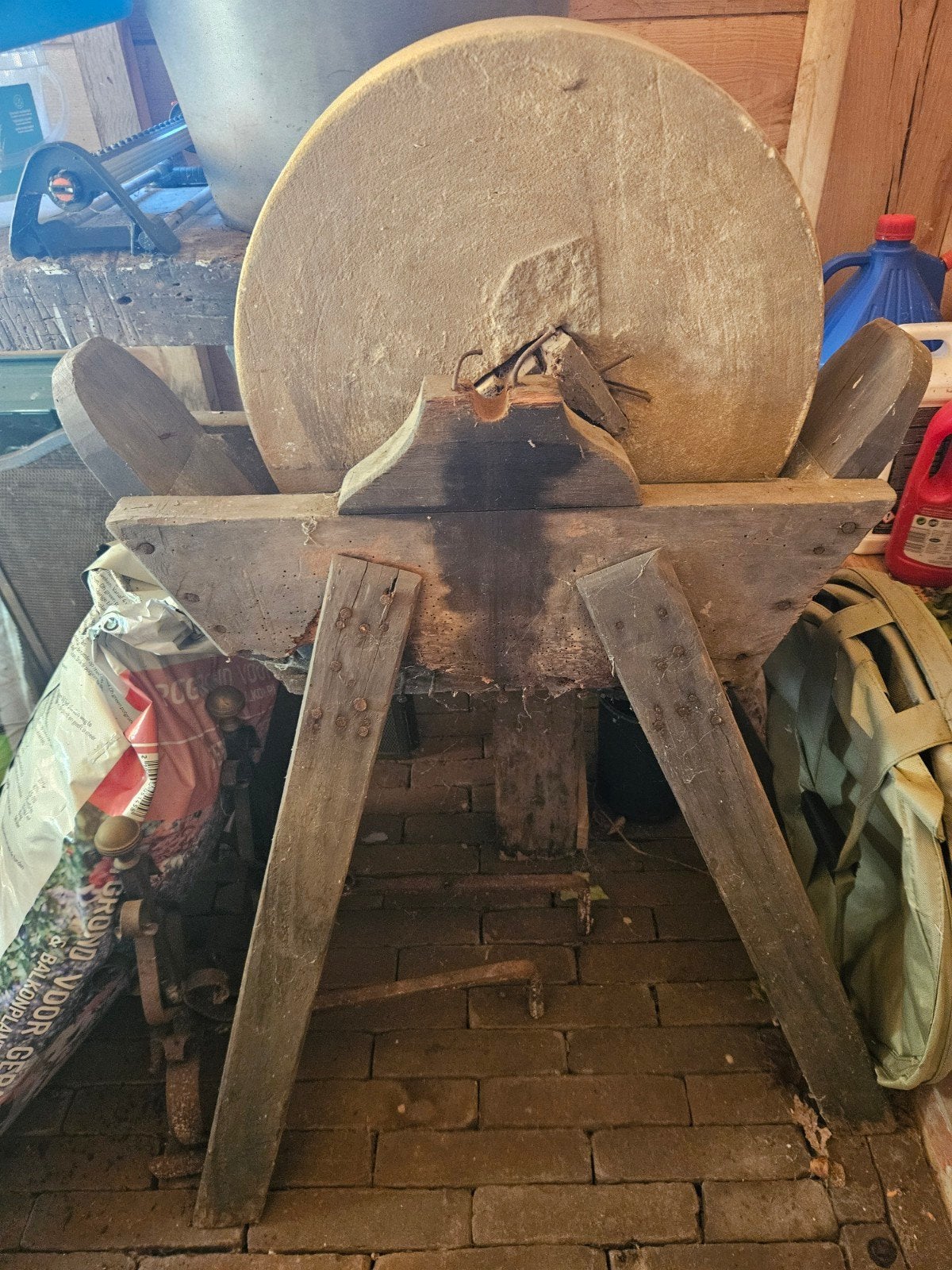 oude slijpsteen, Antiek en Kunst, Ophalen