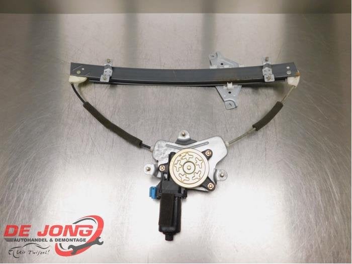Mécanique vitre 4portes avant droite d'un Chevrolet Lacetti, -, 3 mois de garantie, Utilisé, -
