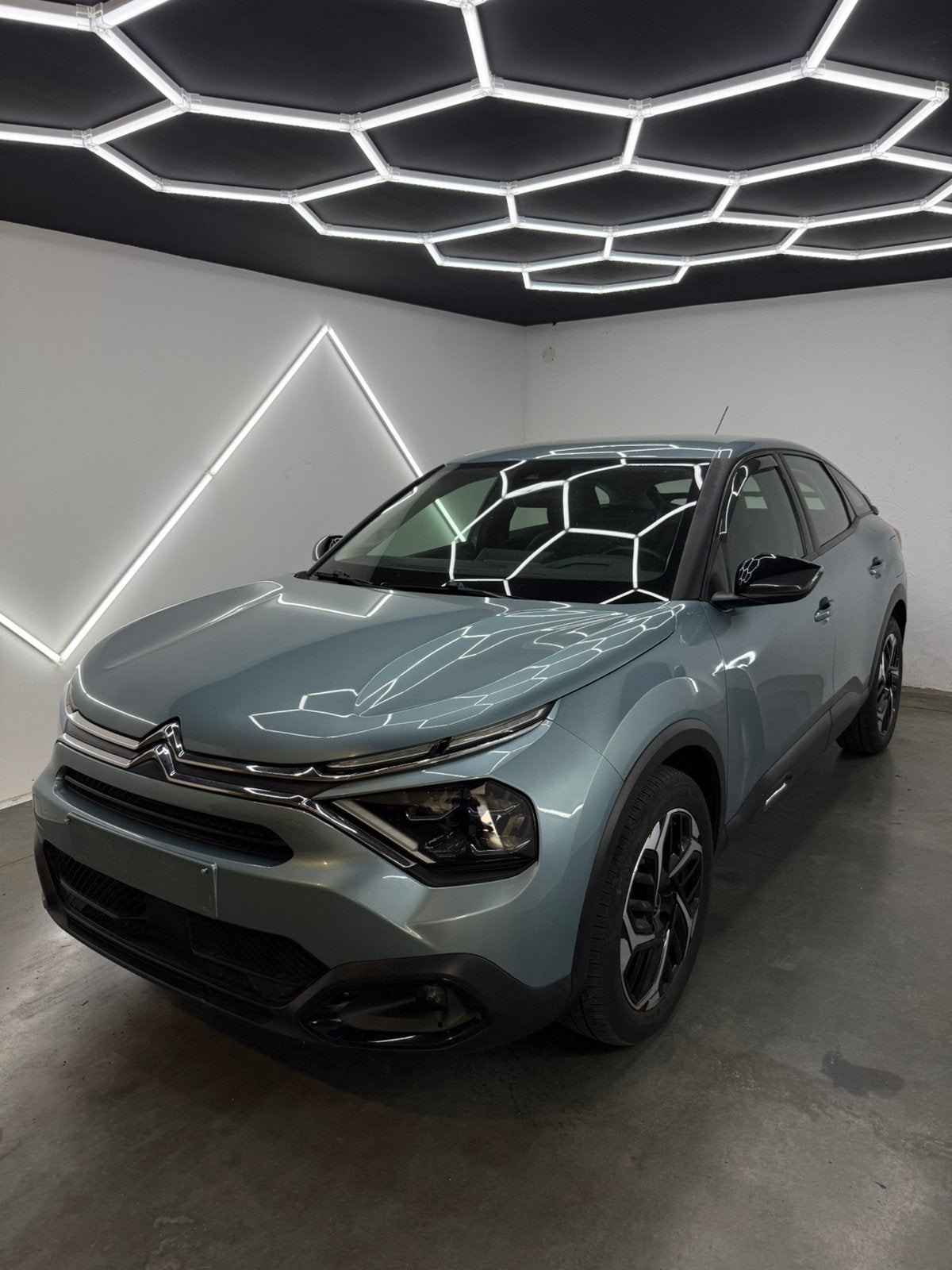 Citroen C4| 2021| 64.798KM| BOMVOL OPTIES| 1 JAAR GARANTIE, Auto's, Citroën, Bedrijf, C4, 360° camera, Achteruitrijcamera, Airbags
