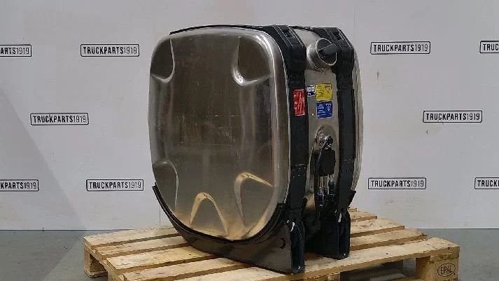 Scania Fuel System Brandstoftank + steunen 200L, Auto-onderdelen, Ophalen, Gebruikt, Scania, Brandstofsystemen