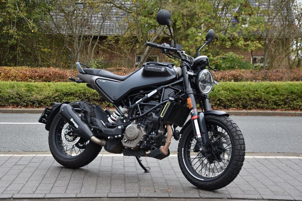 HUSQVARNA - SVARPILEN 125 - PRACHTSTAAT, 125 cc, 11 kW of minder, Handgeschakeld, 1 cilinder