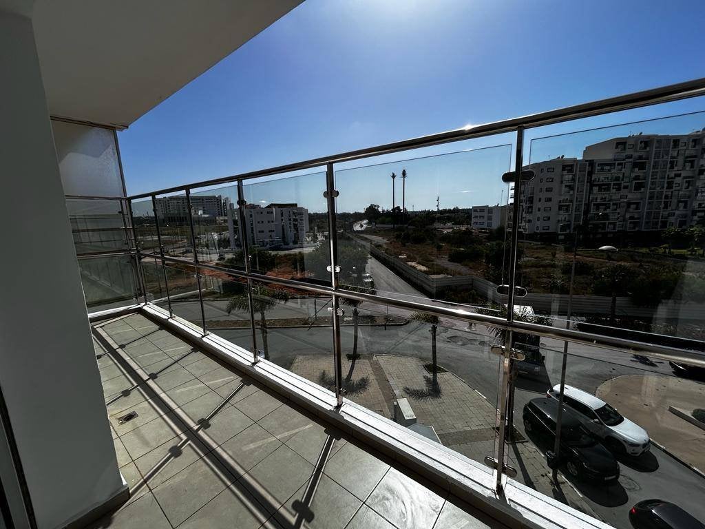 Appartement vide à louer à Hay Riad Rabat Maroc, Ville, Hors Europe, Appartement, 3 pièces