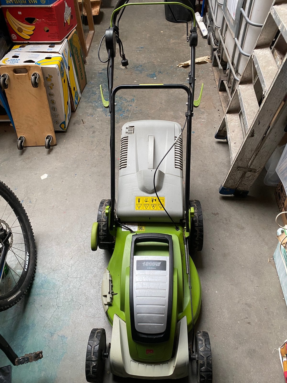 Grasmachine electrisch zelftrekker, Enlèvement, Utilisé