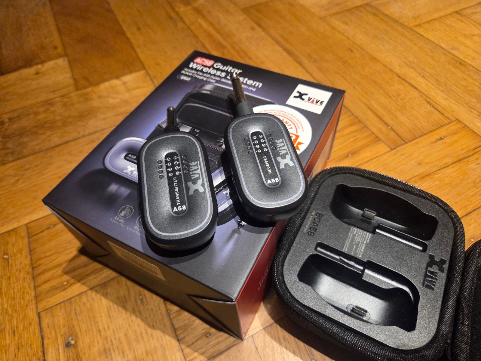 xvive AC58 wireless - nog 3 jaar garantie, Enlèvement ou Envoi, Comme neuf, Guitare électrique