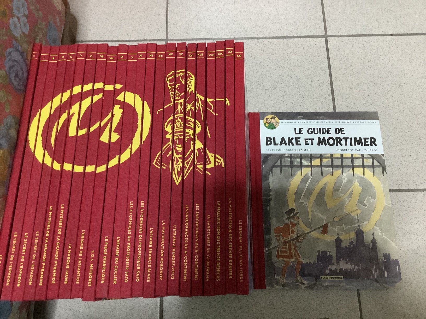 Blake et Mortimer  21 tomes luxe + le guide des personnages, Série complète ou Série, Enlèvement, Comme neuf
