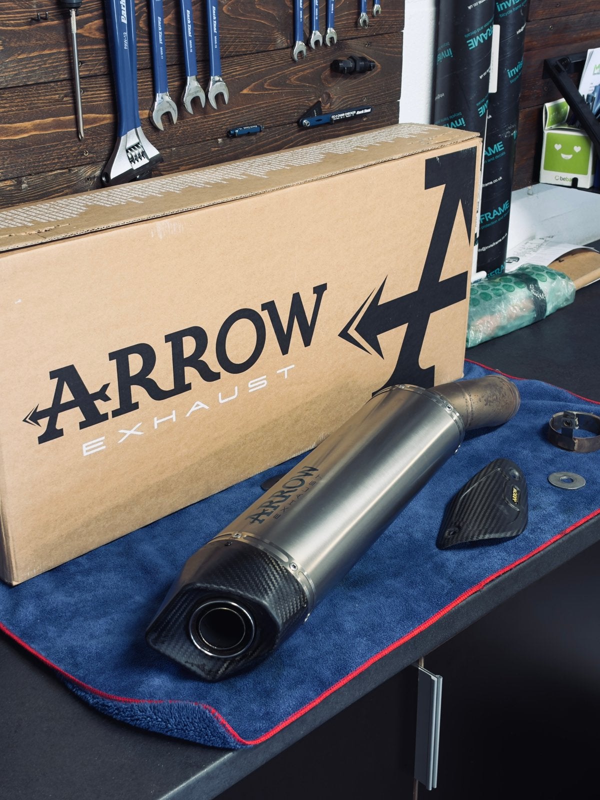 Arrow Maxi Race-Tech Titanium BMW R1250GS uitlaat, Ophalen, Gebruikt