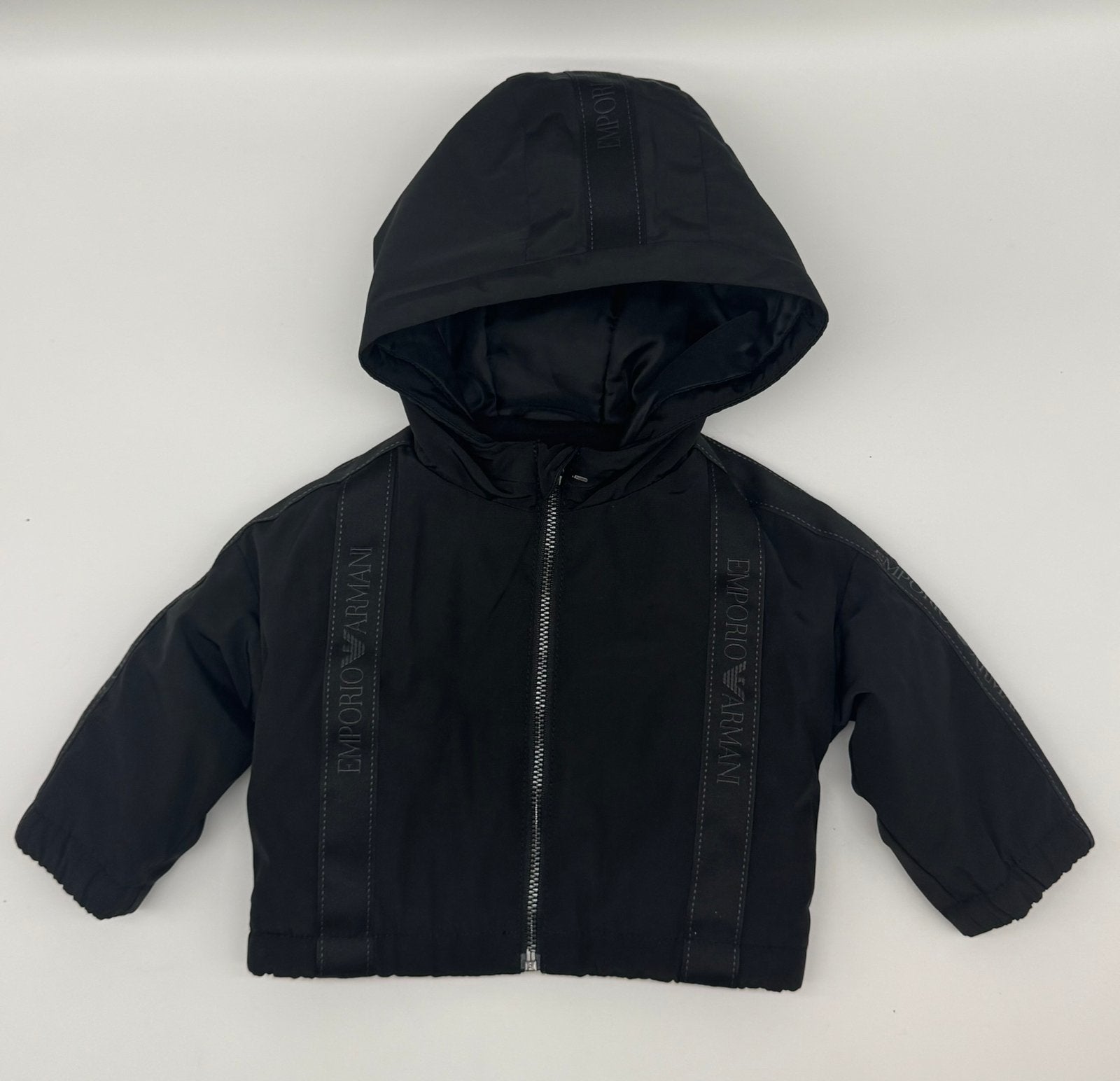 Veste bébé Emporio Armani – 6 mois, Enfants & Bébés, Vêtements de bébé | Taille 80, Enlèvement ou Envoi, Comme neuf