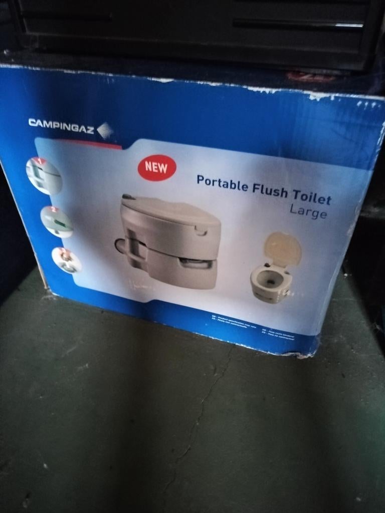 Wc pot voor caravan of tent, Enlèvement