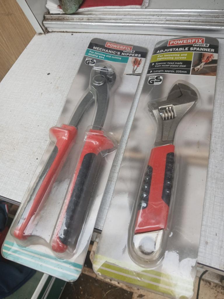 Powerfix nijptang en vlechttang nieuw, Enlèvement
