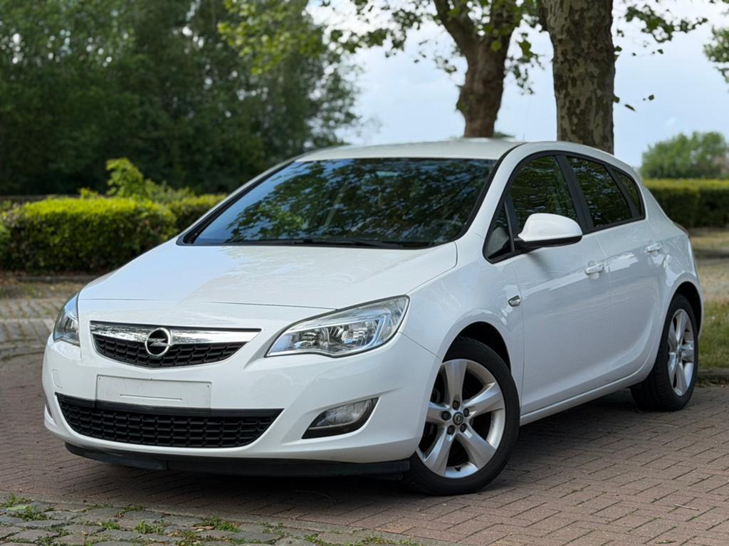 Opel astra 1.6 benzine, Auto's, Wit, Handgeschakeld, Particulier, Astra