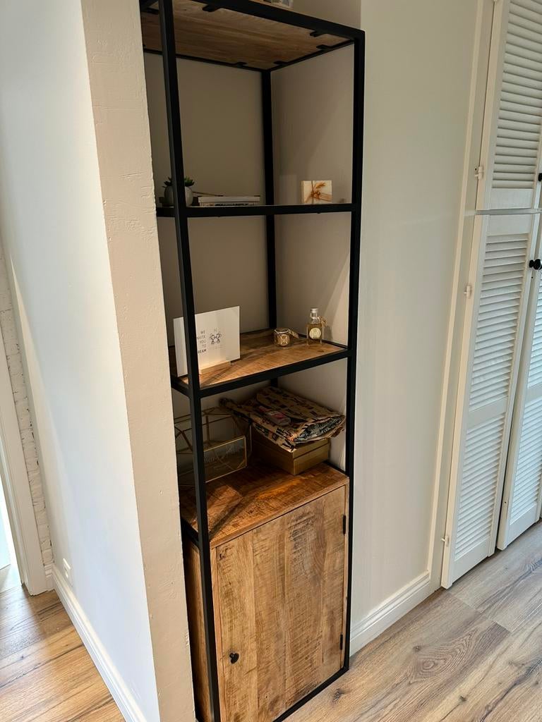 Ruwe industriele kast, Huis en Inrichting, Kasten | Boekenkasten, Ophalen, Met deur(en), 50 tot 100 cm, Zo goed als nieuw
