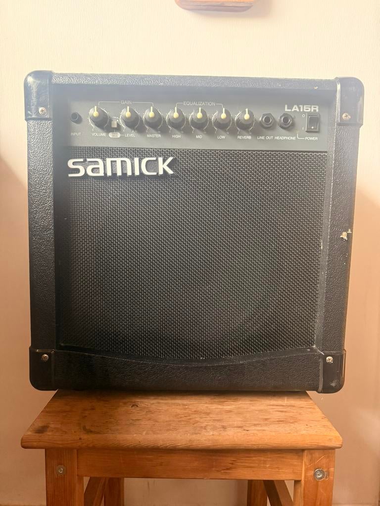Samick LA15R gitaarversterker, Enlèvement, Utilisé, Guitare, Moins de 50 watts