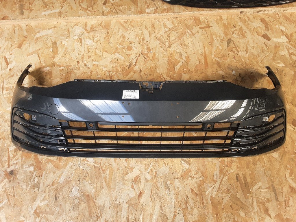 PARE-CHOCS AVANT Volkswagen Golf VIII (CD1) (5H0807221H), Pare-chocs, Volkswagen, Mevr. I. Hauben, Utilisé