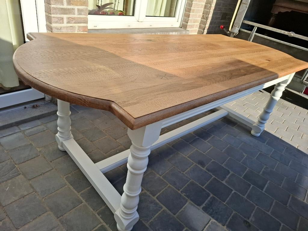 Table de campagne ou de chalet élégante, Maison & Meubles, Enlèvement, Comme neuf, Cinq personnes ou plus, Chêne