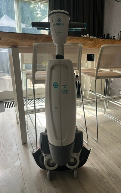 i-mop XL schrobzuigmachine – compleet met accessoires zgan, Ophalen of Verzenden, Zo goed als nieuw, Schrobmachine
