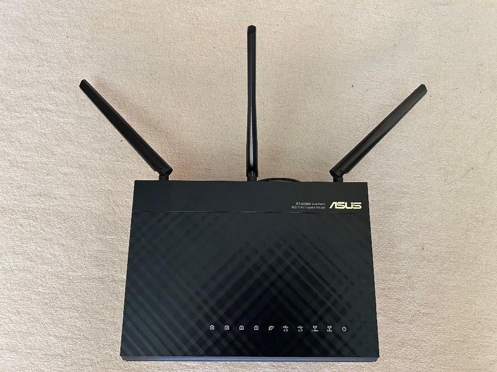 ASUS RT-AC68U Routeur / WIFI Access Point - AiMesh, Informatique & Logiciels, Enlèvement ou Envoi, Utilisé, Routeur, Asus