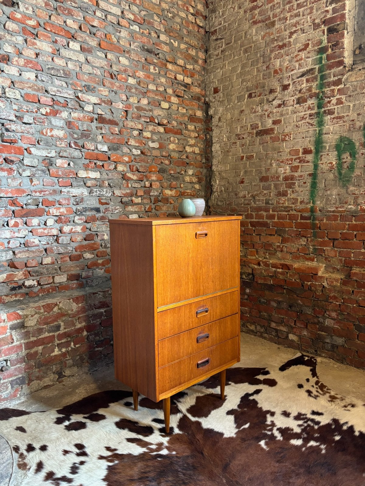 Vintage midcentury deense-moderne ladekast/commode, Ophalen, Gebruikt, Deens, 100 tot 150 cm