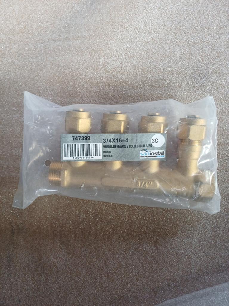 Collector / verdeler 3/4 x 16 met afsluitkraantjes, Doe-het-zelf en Bouw, Sanitair, Ophalen of Verzenden