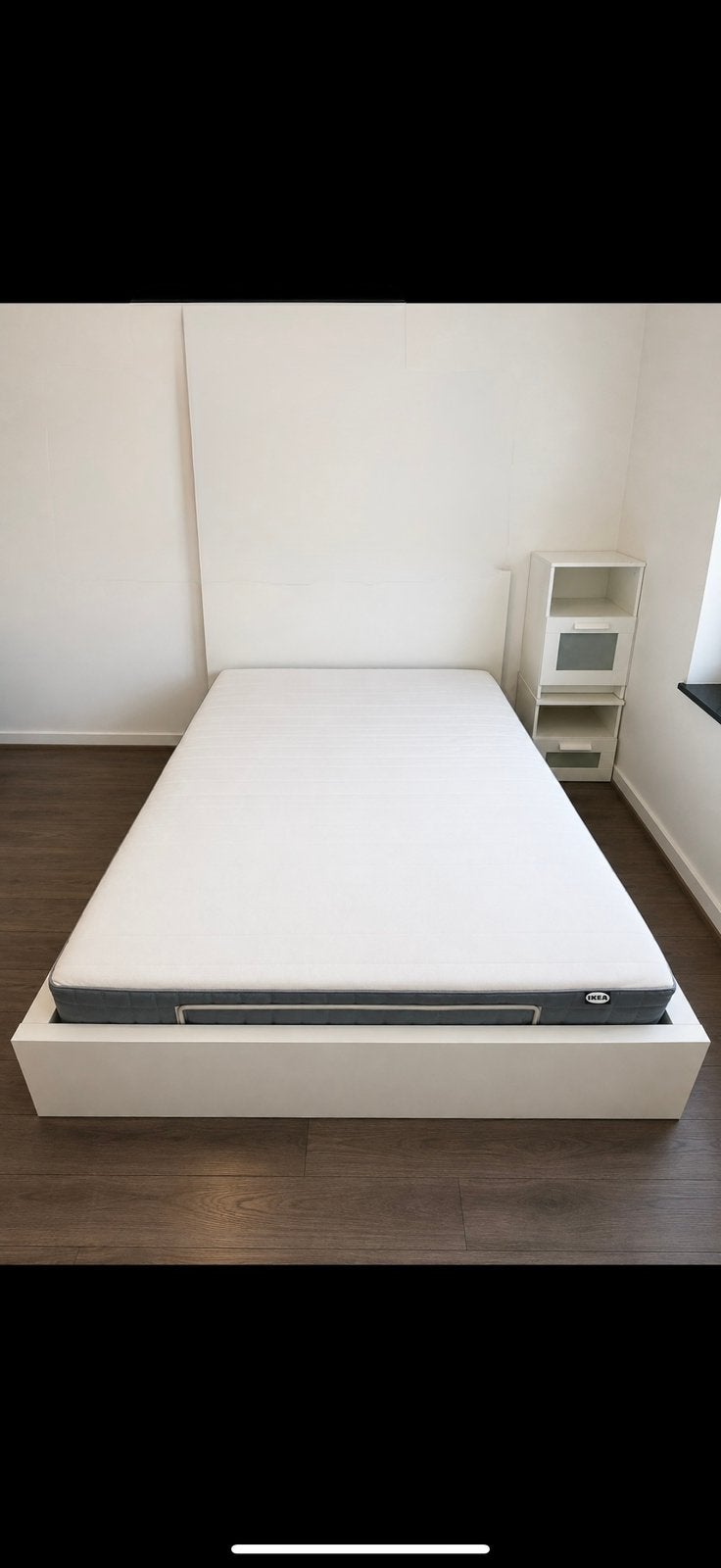 Ensemble chambre ikea en blanc, Enlèvement, Comme neuf, Sommier
