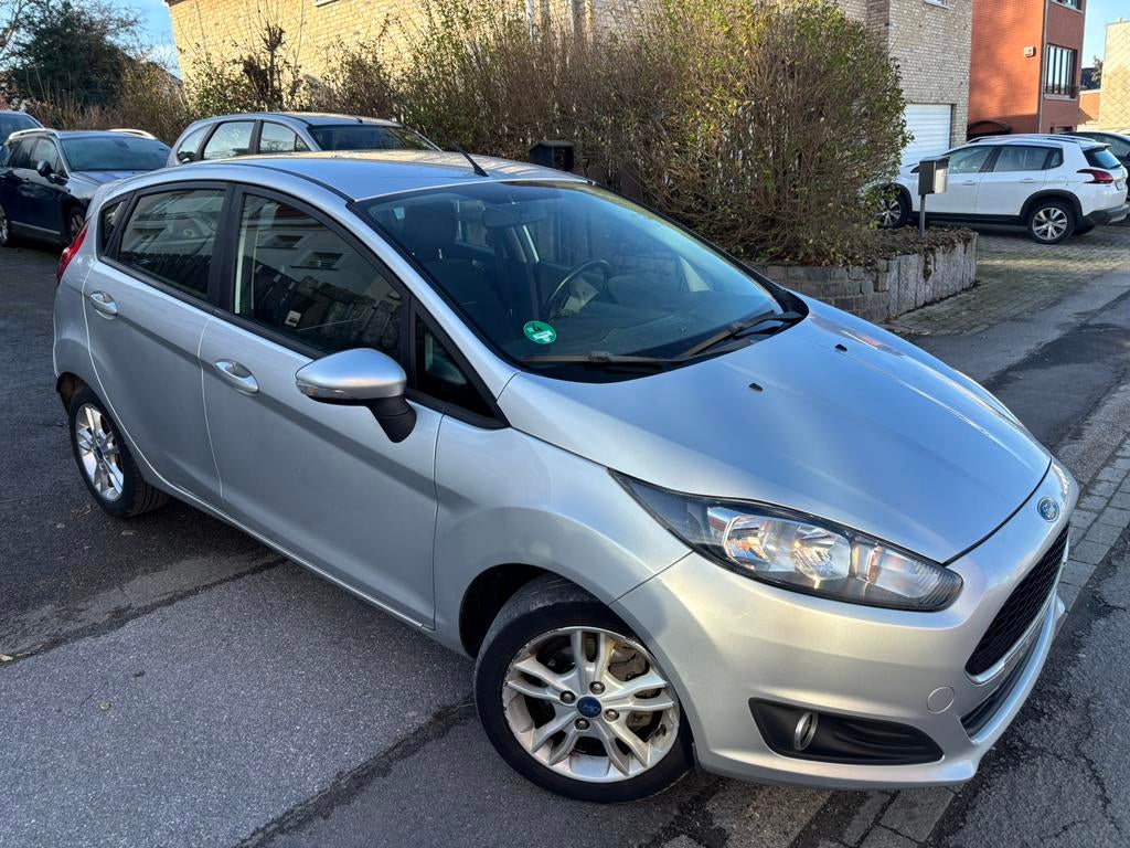Ford FIESTA 1.25 essence 2016, Auto's, Ford, Voorwielaandrijving, Bedrijf, 5 deurs, Fiësta