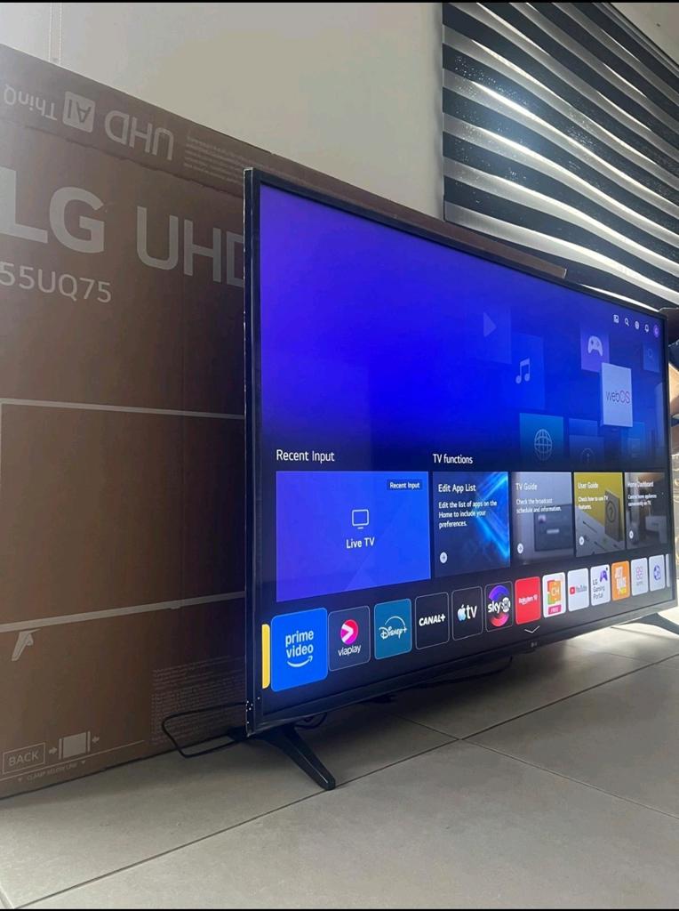 LG 4K uhd Smart TV, LED, Ophalen of Verzenden, Zo goed als nieuw, 100 cm of meer