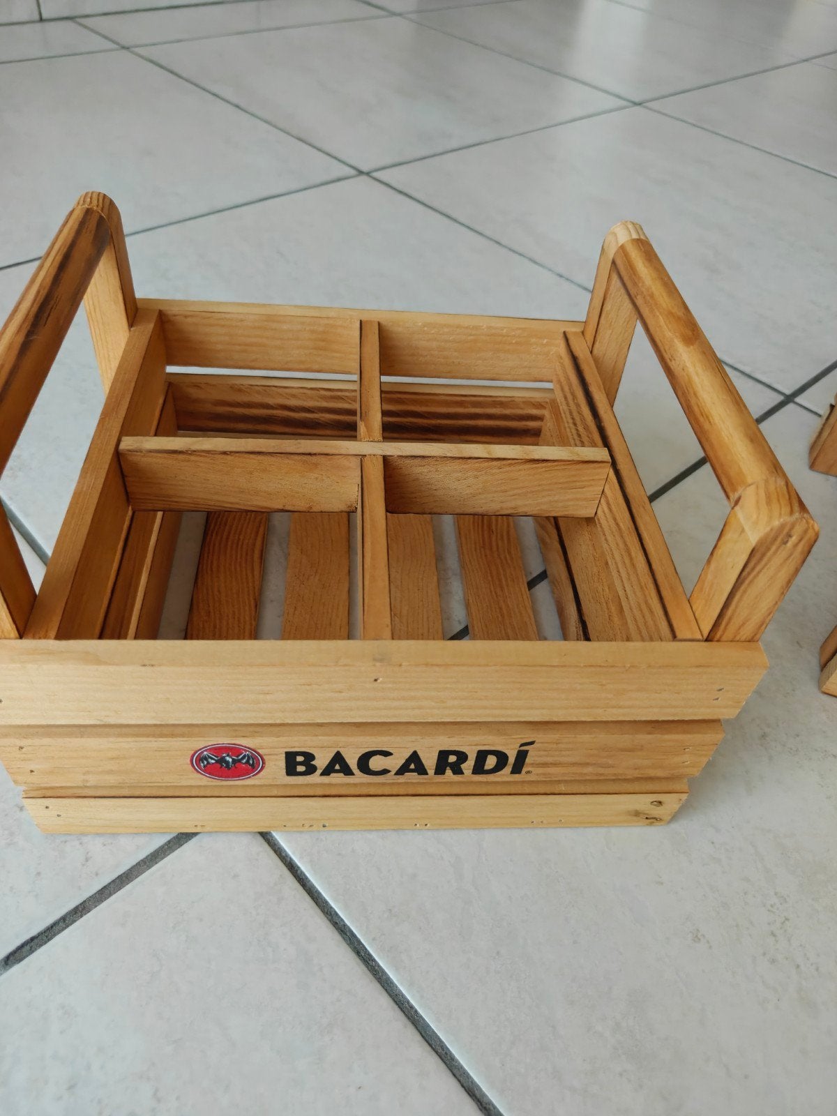 2 houten kratten Bacardi, Huis en Inrichting, Ophalen of Verzenden