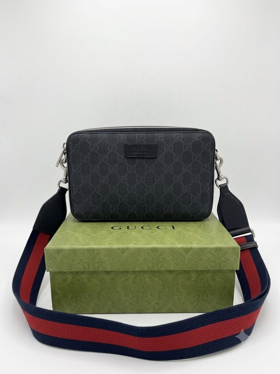 Mini Gucci GG supreme messenger canvas bag, Handtassen en Accessoires, Ophalen, Zwart
