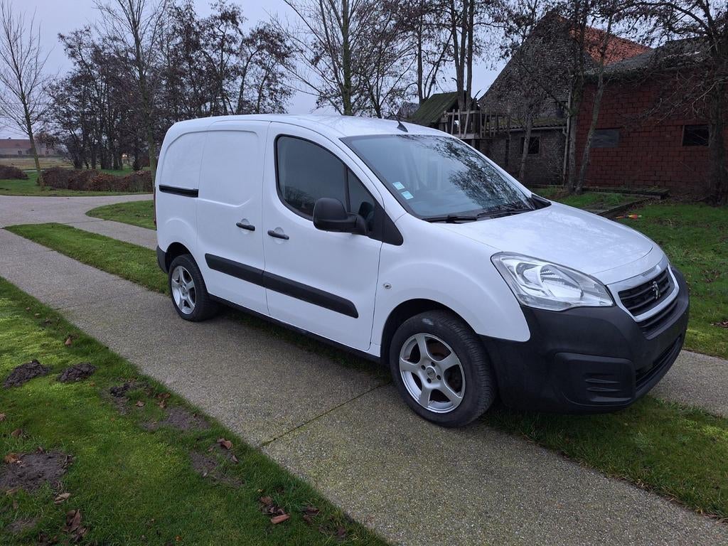 Peugeot partner 1.6hdi, Autos, Peugeot, Achat, Capteur de stationnement, Euro 6, Diesel