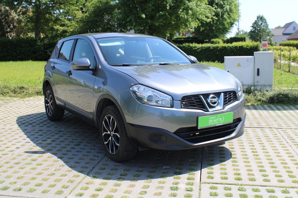 Nissan QASHQAI Visia, Auto's, Nissan, https://public.car-pass.be/vhr/afa12177-cb4c-41c8-b761-6c3f8e4e0bd4, Stof, Gebruikt, Bedrijf