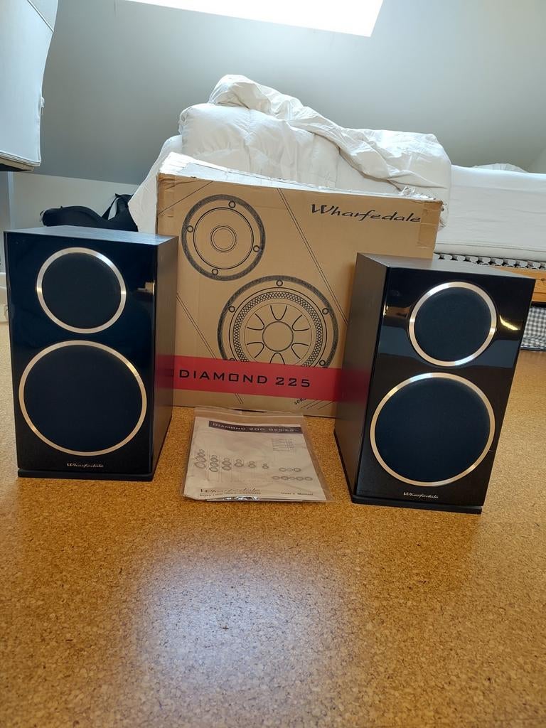 Wharfedale Diamond 225, Enlèvement