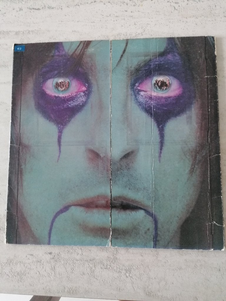 Lp: ALICE COOPER and Bernie Taupin, Enlèvement, Utilisé