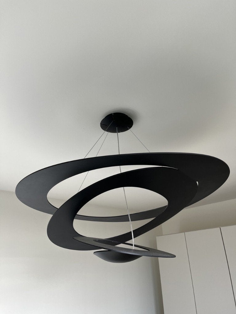 Artemide Pirce XL plafondlamp, Huis en Inrichting, Lampen | Plafondlampen, Zwart, Design, LED, Zo goed als nieuw