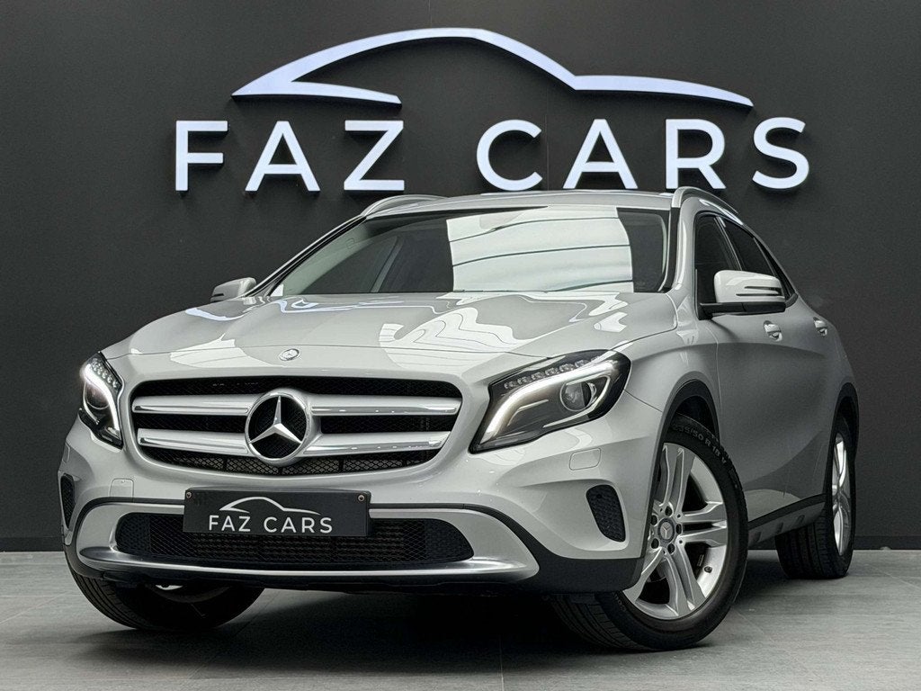 Mercedes-Benz GLA 180 * 1ER PROP + BAUTO + LED + GPS + CAMER, Autos, Mercedes-Benz, Entreprise, Achat, GLA, ABS, Airbags, Air conditionné