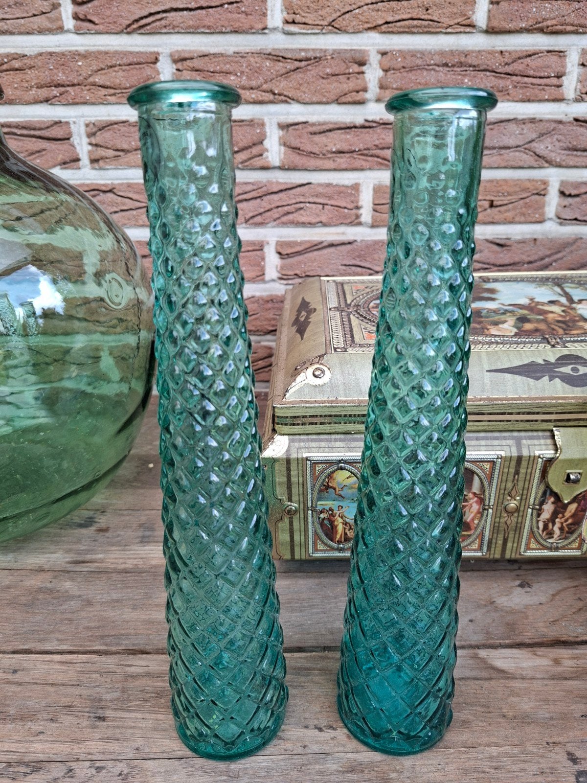 2 vases, Enlèvement
