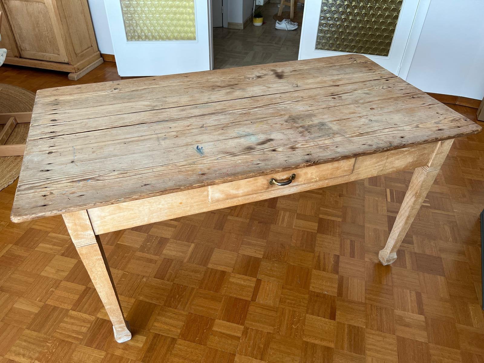Charming Ardenne rustic wooden table, Maison & Meubles, Tables | Tables à manger, 100 à 150 cm, Cinq personnes ou plus, Enlèvement