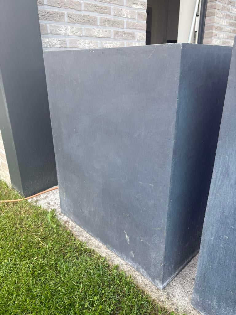 Fiberclay antraciet bloembakken B56 D27 H68, Doe-het-zelf en Bouw, Ophalen, Zo goed als nieuw