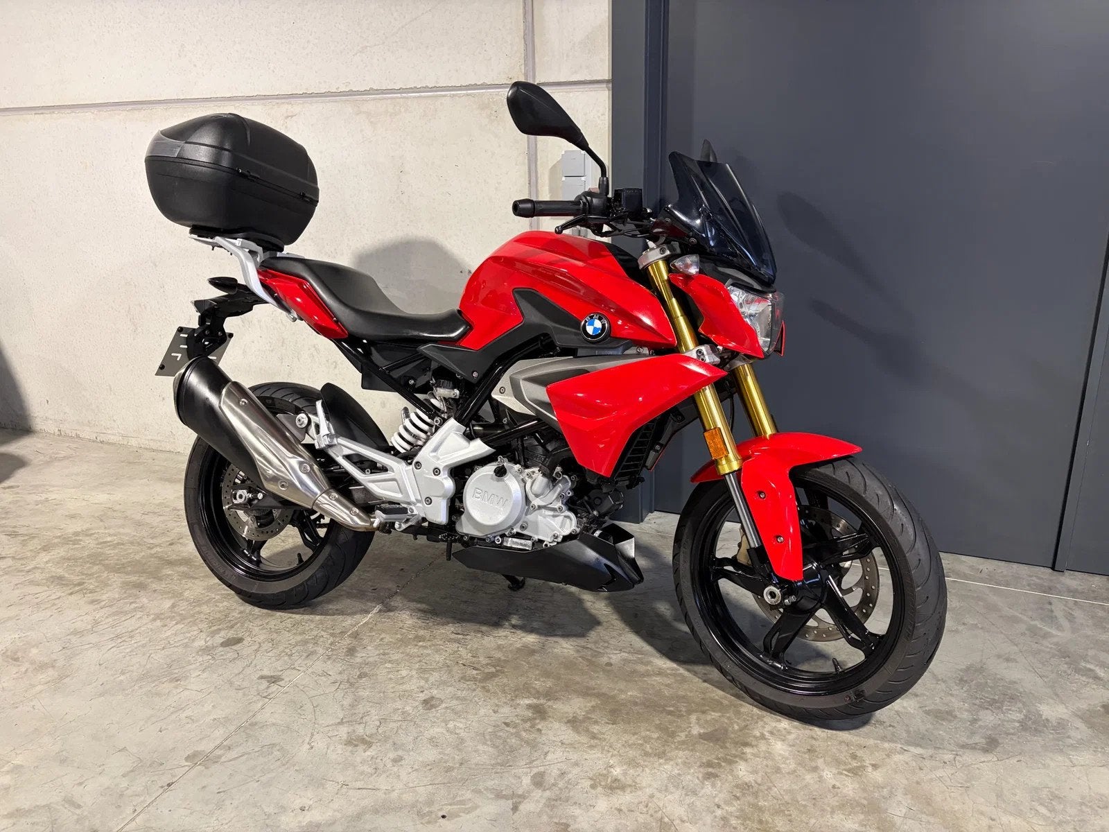 BMW G310R handige naked met topcase (bj 2019), Motoren, 300 cc, Overig, Handgeschakeld, 12 t/m 35 kW