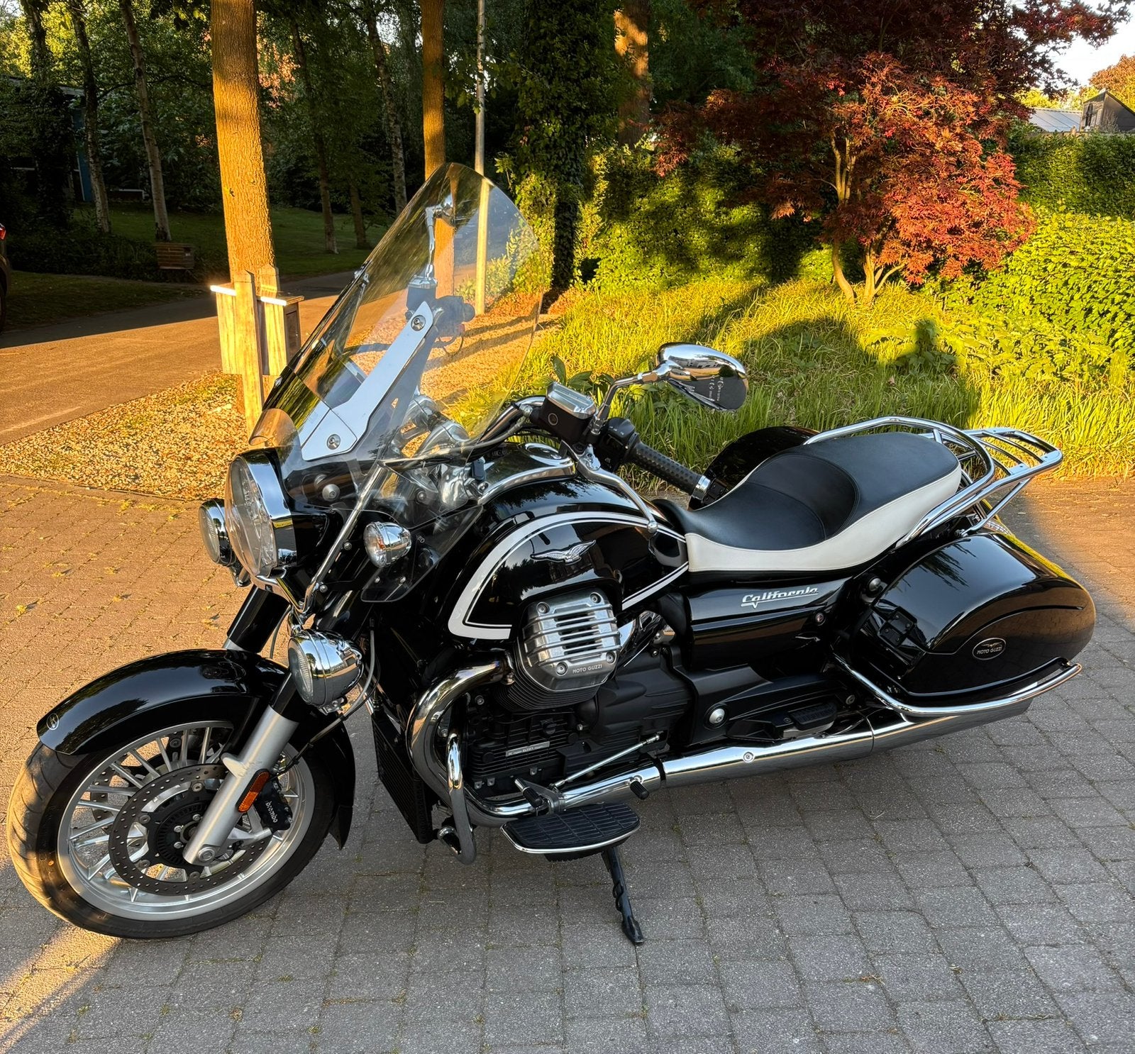 Moto Guzzi California 1400 Touring SE - 27.700km, Motoren, 2 cilinders, Occasion, Motorrijbewijs A, 1400 cc