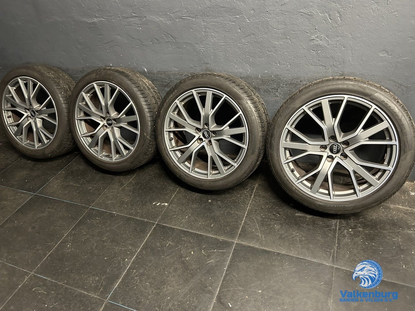 7-8mm! Originele Audi Q3 RSQ3 F3 83A Audi Sport 20 inch antr, Auto-onderdelen, Gebruikt, 255 mm, -, -