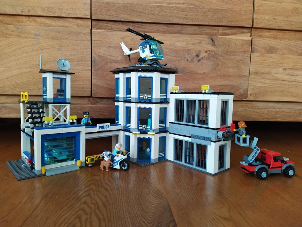 Lego politiekantoor, Kinderen en Baby's, Speelgoed | Duplo en Lego, Ophalen, Lego