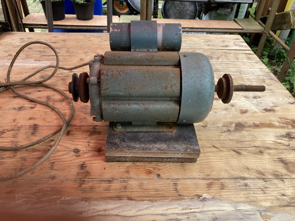 Elektromotor, Doe-het-zelf en Bouw, Ophalen, Gebruikt, Elektromotor, 1800 rpm of meer