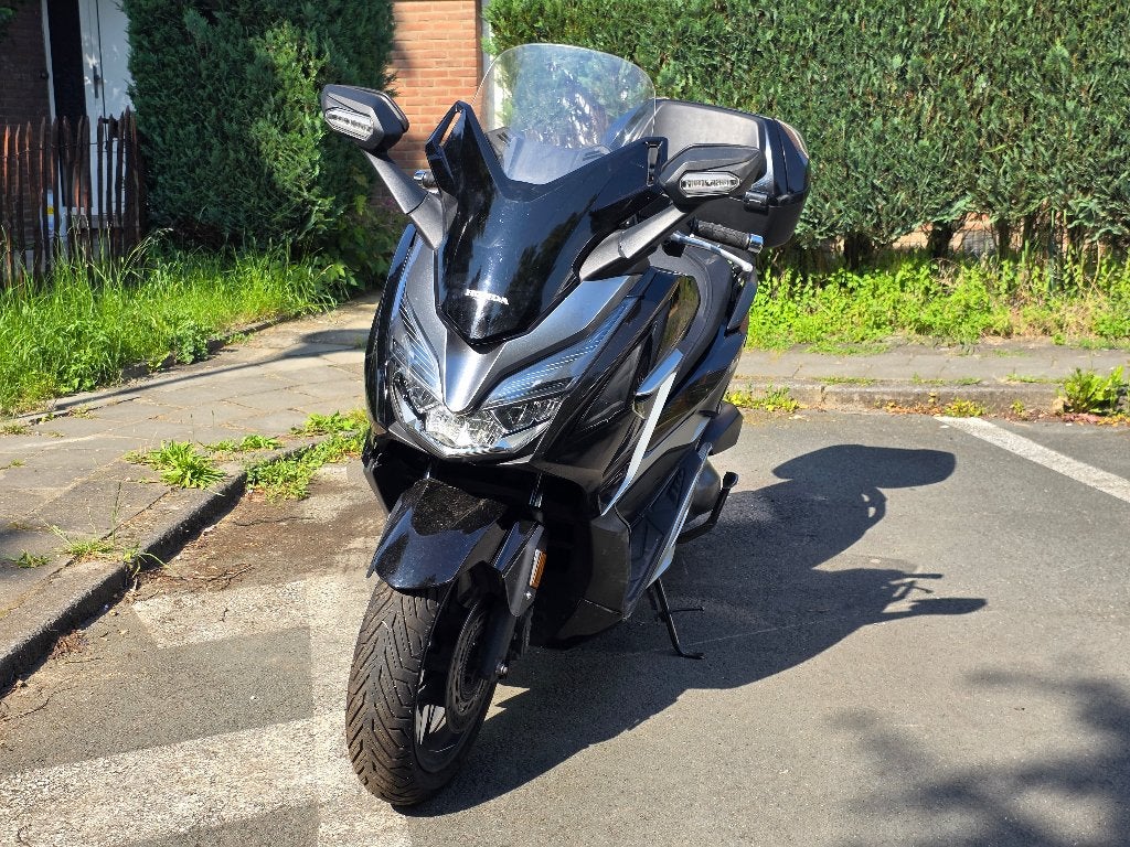 Honda forza 300cc, ABS, 300 cm³, Occasion, Jusqu'à 11 kW