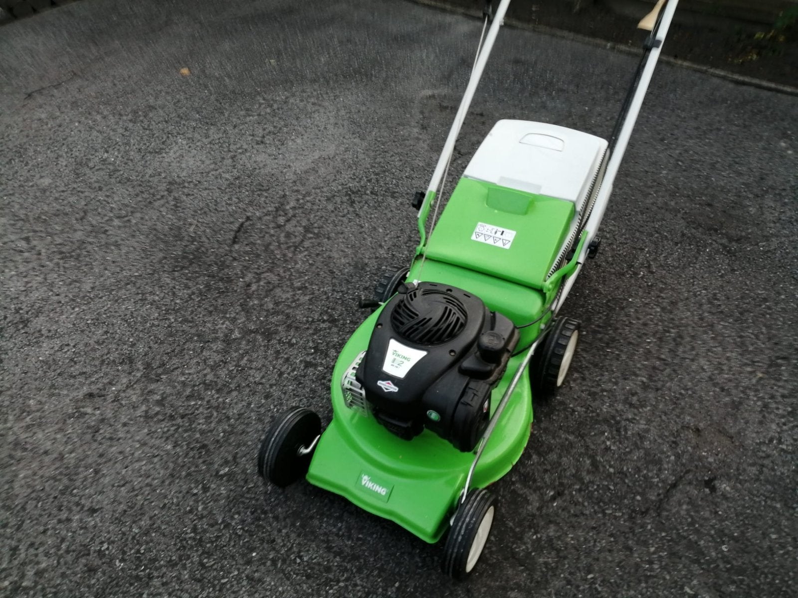 Grasmaaier Viking, Tuin en Terras, Ophalen, Zo goed als nieuw, Benzine-grasmaaier