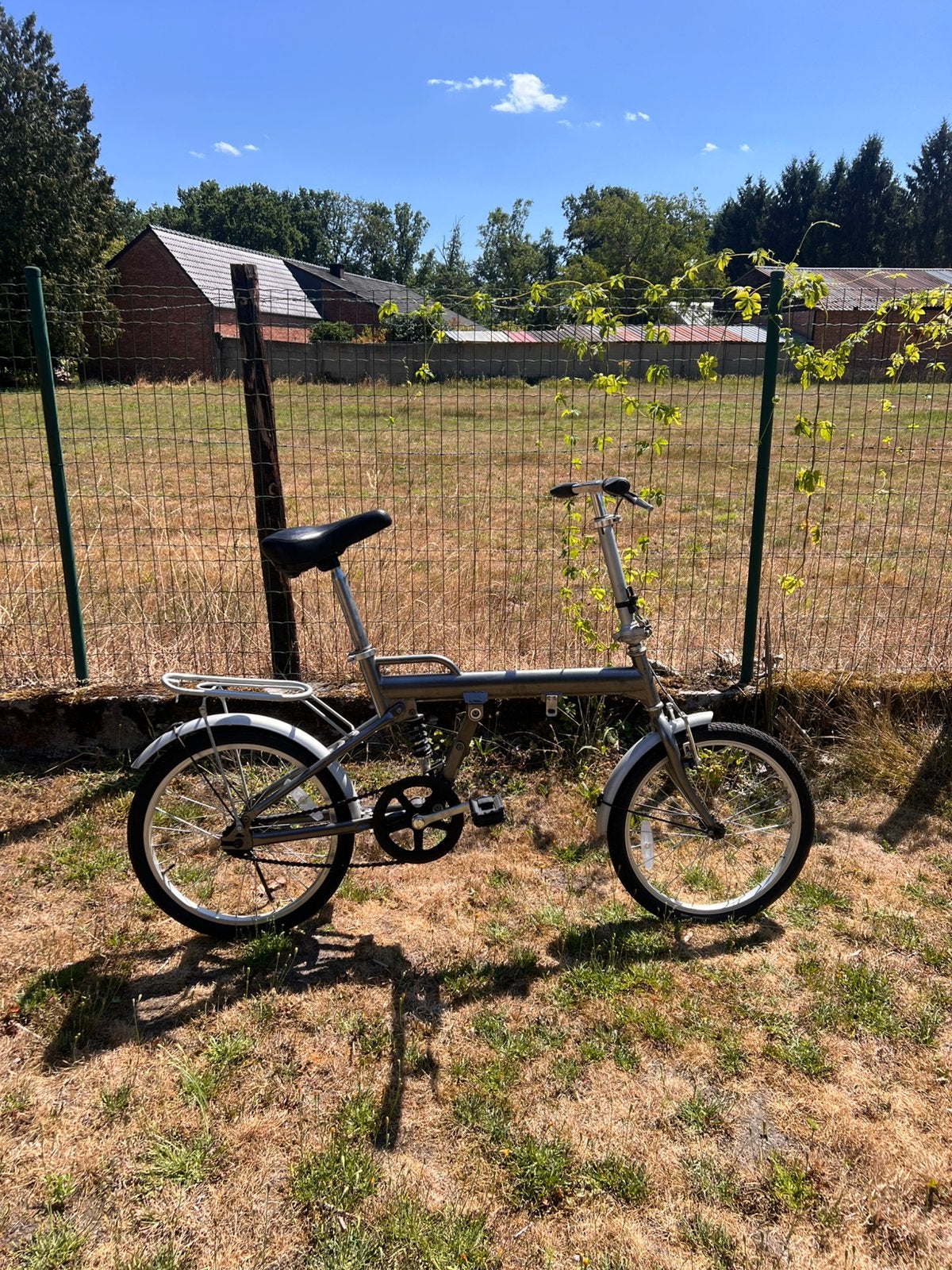 Plooifiets in goede staat met achter veering, Enlèvement, Utilisé, Partiellement pliable, Frein à rétropédalage